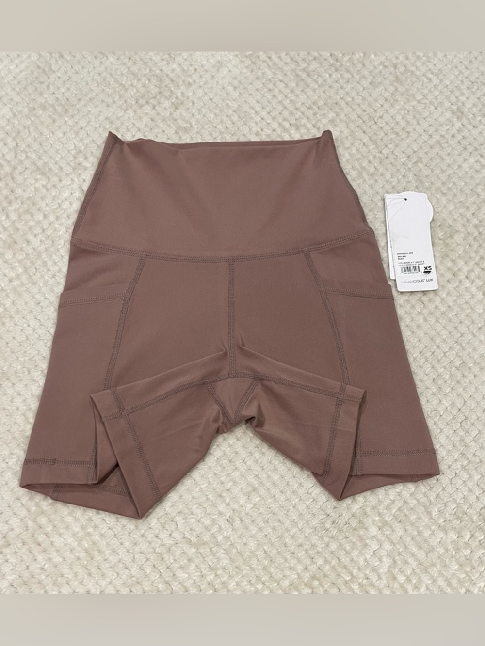Yogalicious Lux Tribeca 5" Biker Shorts in Antler Colorway Size XSmall NWT